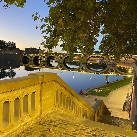 T2 Historic District Of Carmes Apartment *